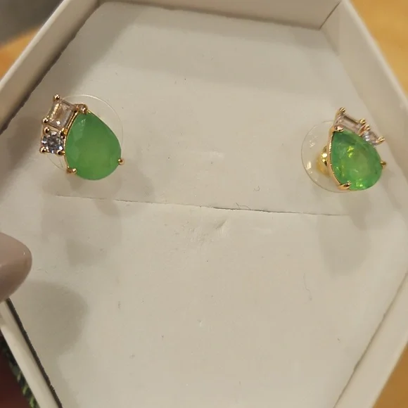 BOMB PARTY PERIDOT Stud Earrings - Picture 2 of 6